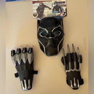 Marvel Black Panther Costume Mask and Gloves Accessory